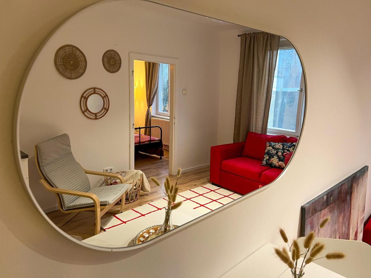 Cosy Brand New Apartment Виена Екстериор снимка
